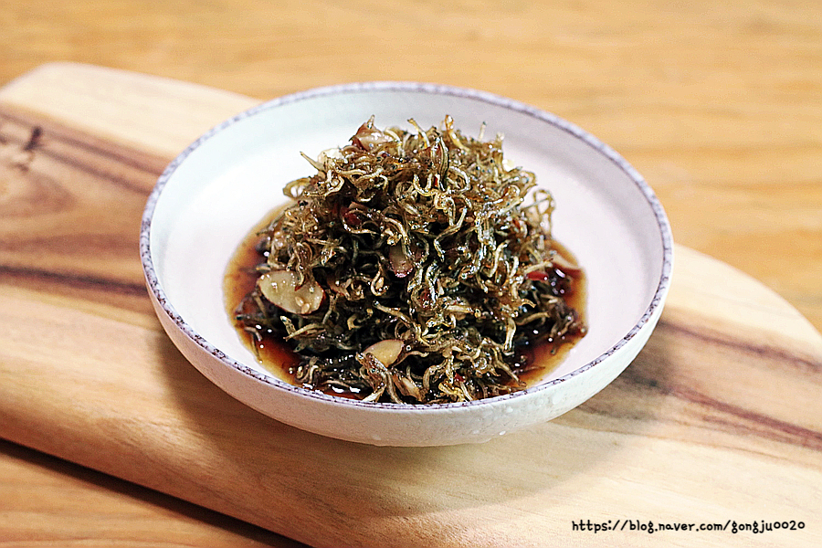 반찬창코 멸치볶음 황금레시피로 만드는 간장 멸치볶음 만드는 법 13