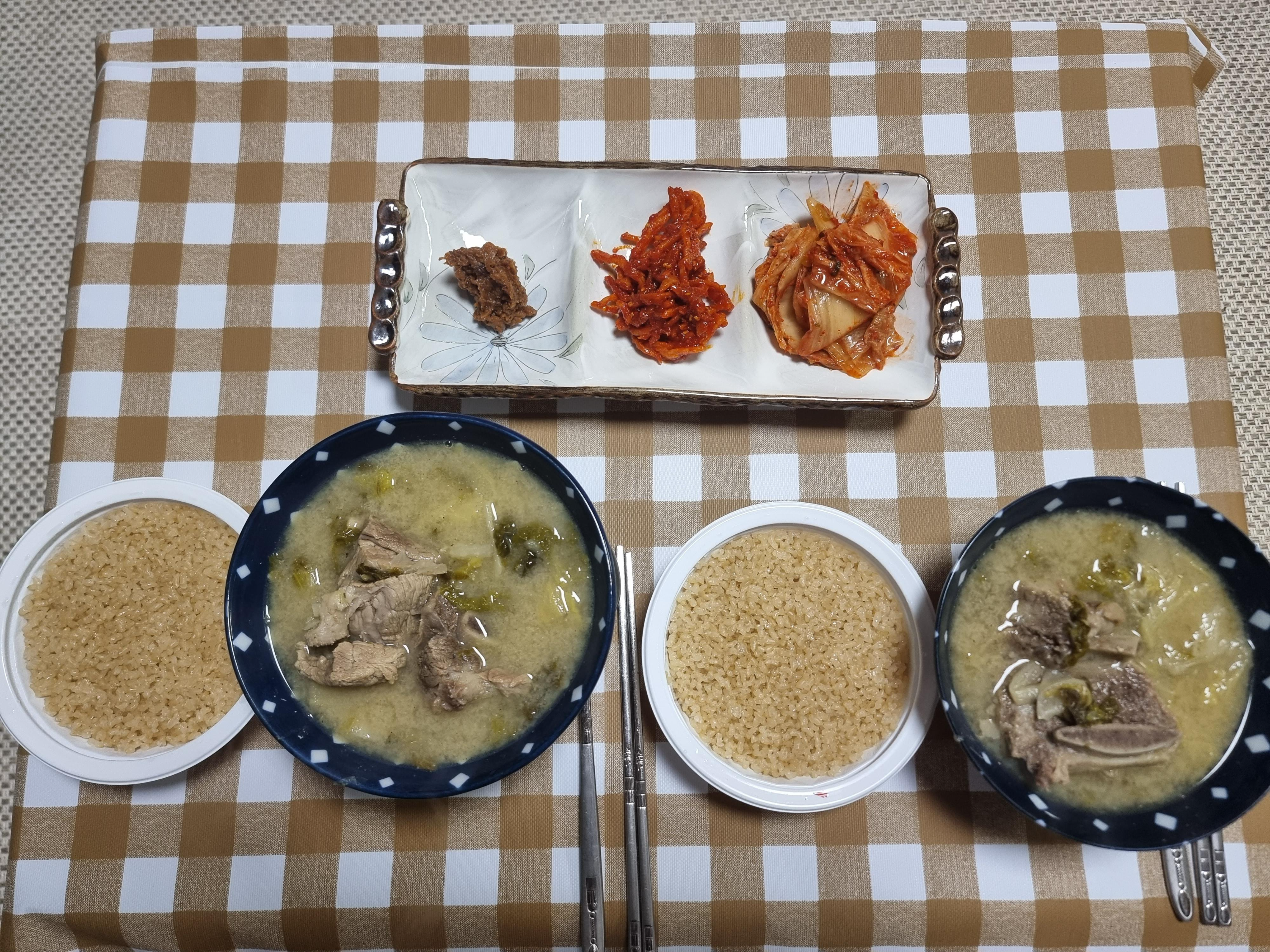 풍전식당 해장국 완성 셋팅