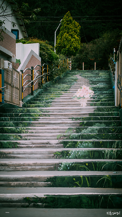 꽃다발 계단
