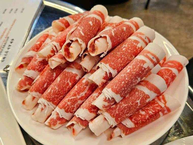 백반기행 울진 차돌박이 사진