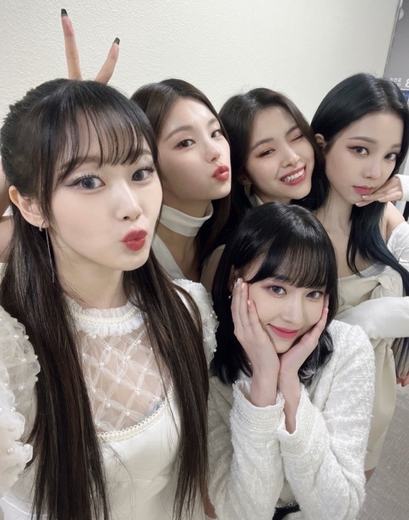  있지 + 에스파 예지 카리나 사진
