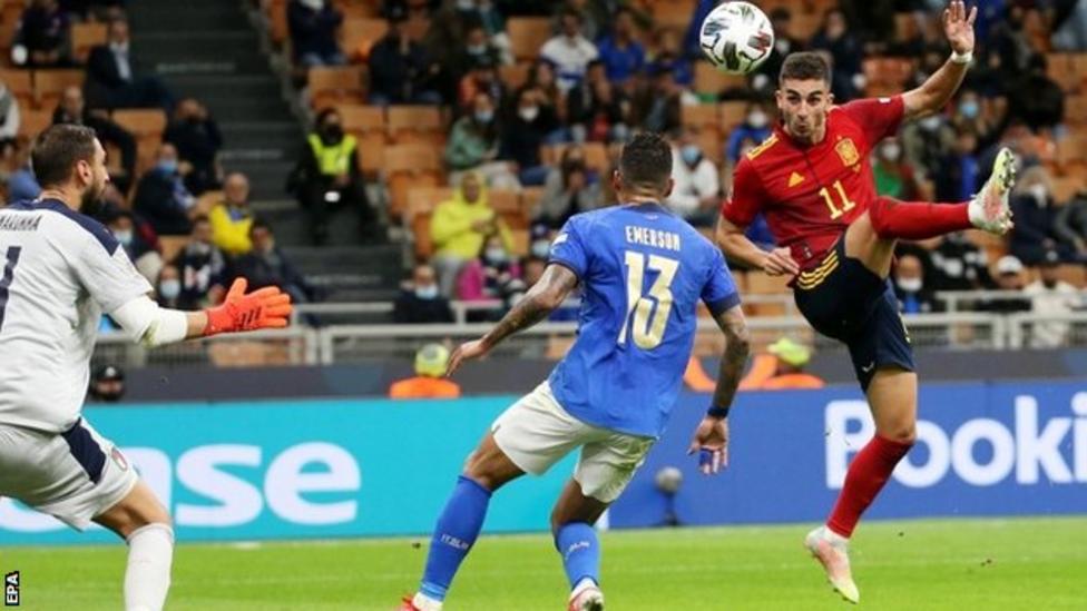  스페인 2-1로 승리, 페란 토레스 멀티골