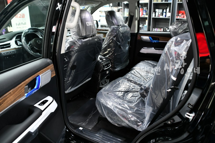 Majave the Master Platinum 7인승 실내가 압도적입니다. 14