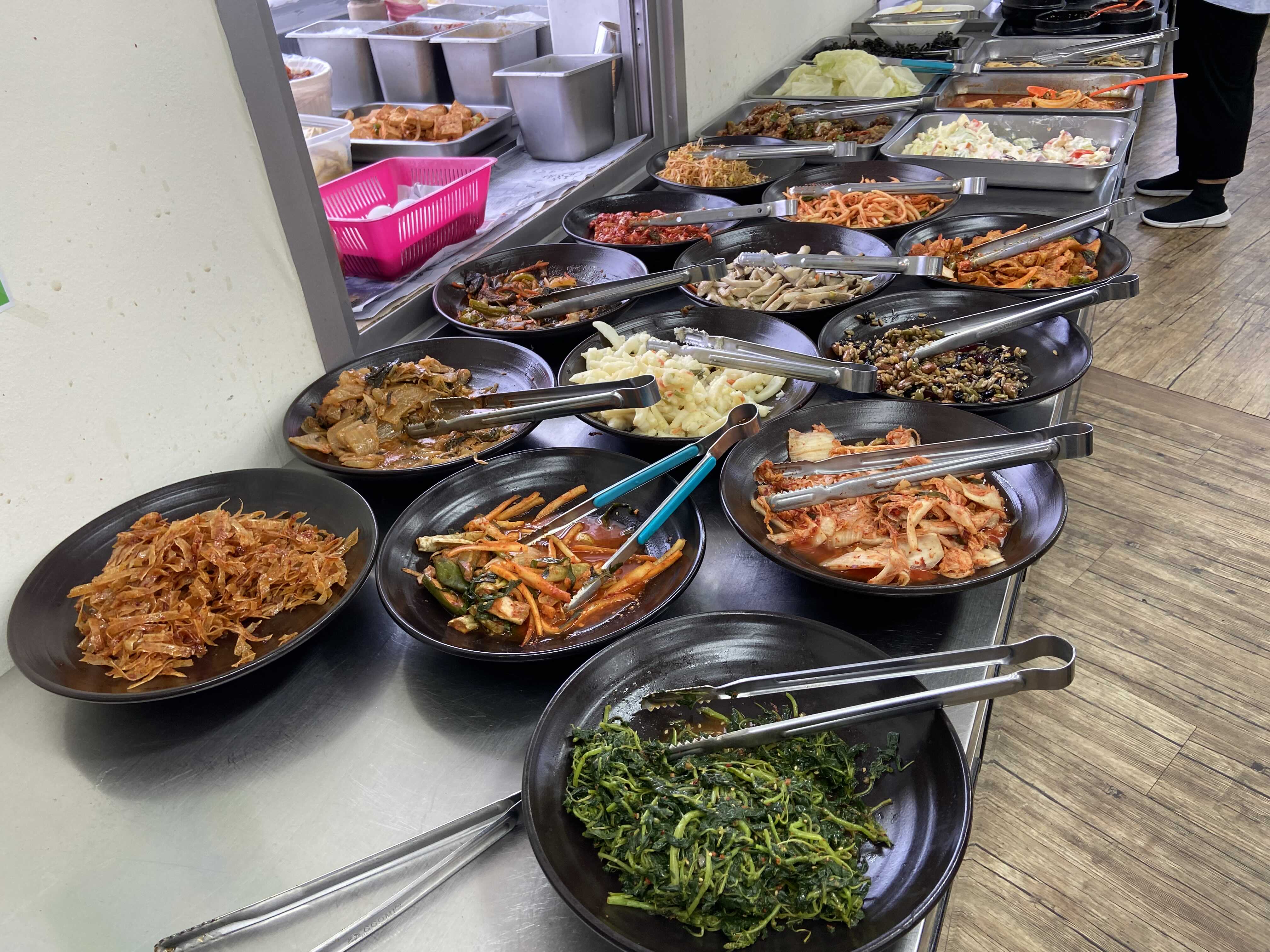  홍대 집밥 가정식 한식뷔페 어머님밥상