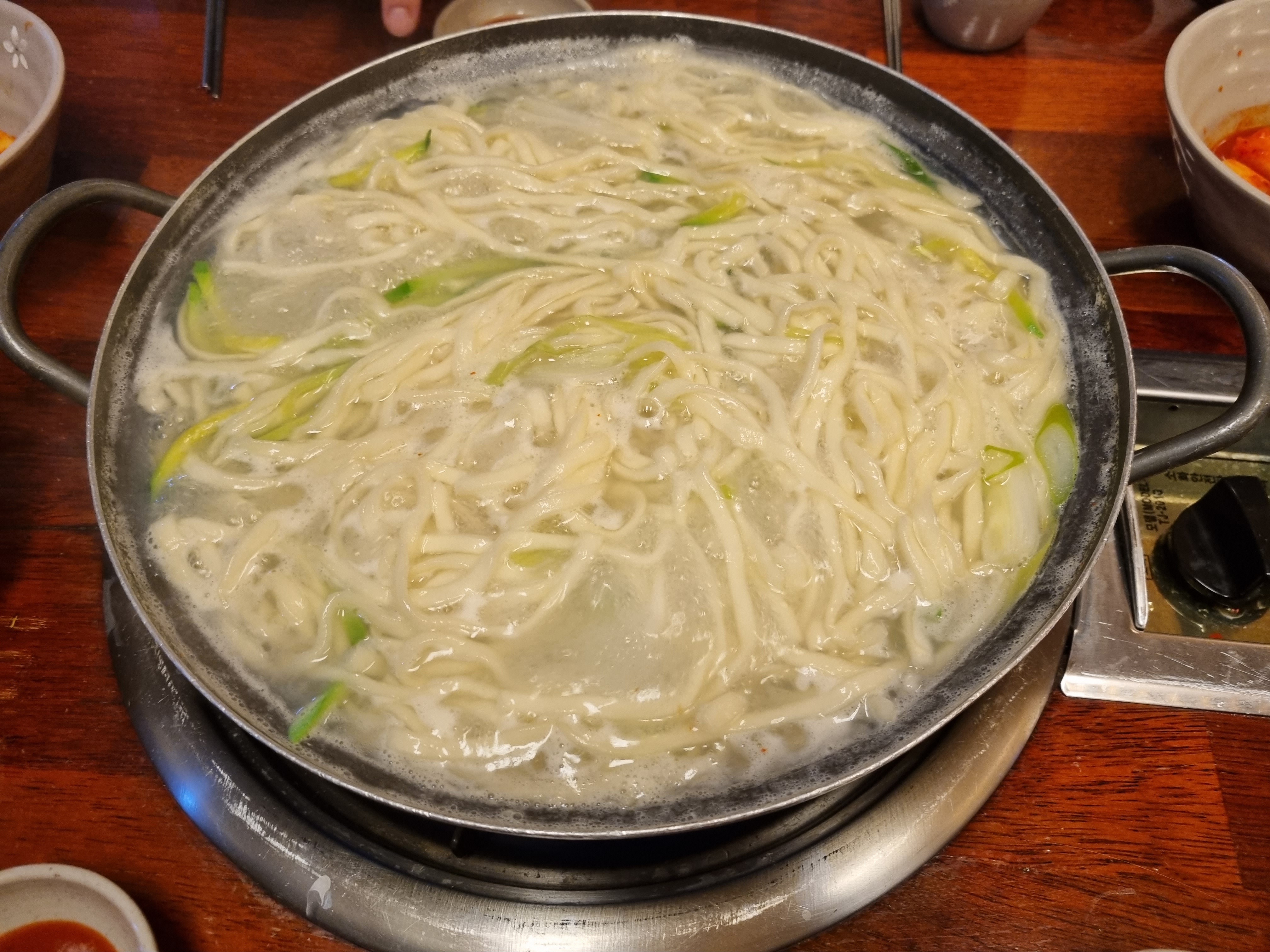 백합칼국수