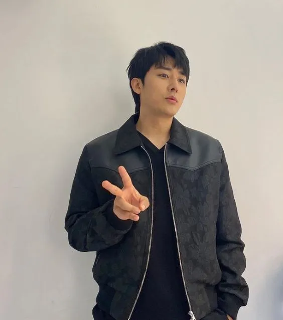 소방서 옆 경찰서 봉도진 역 / 배우 손호준