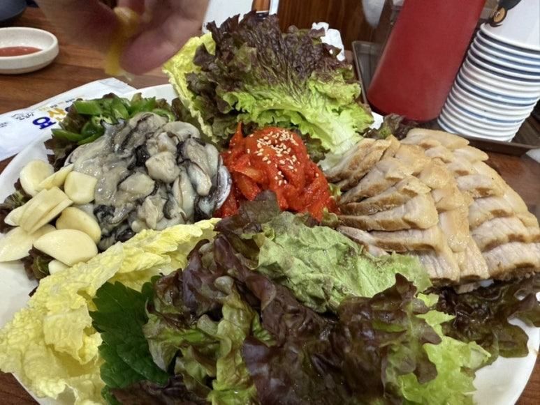 굴보쌈