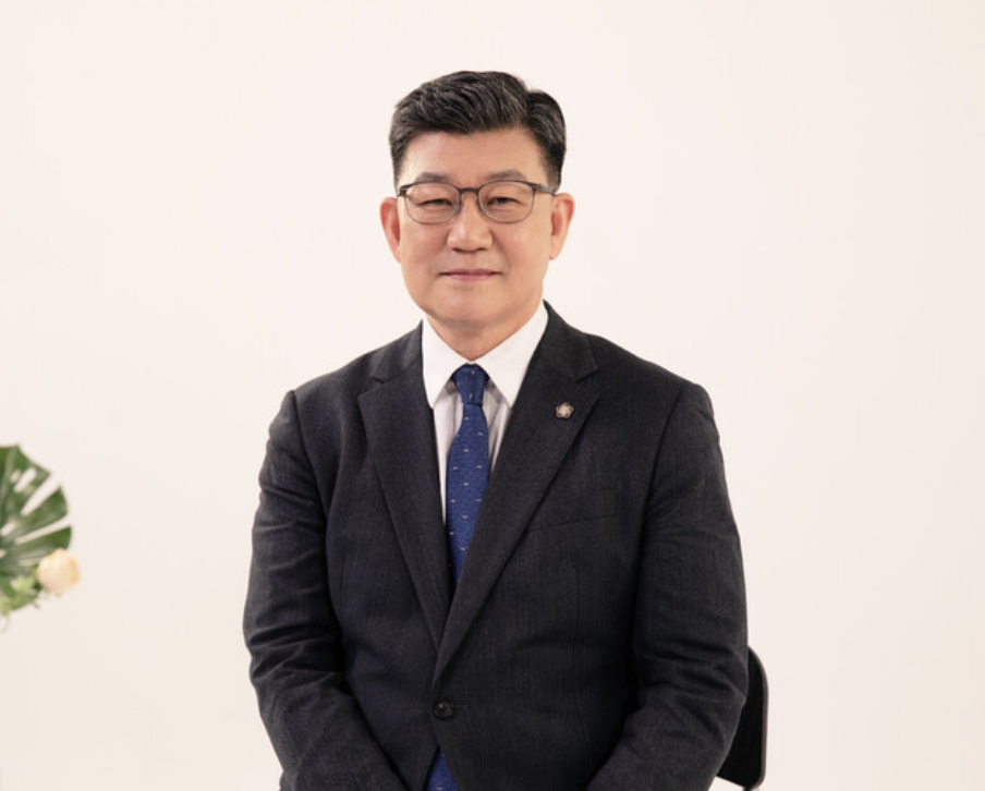 김남근 프로필