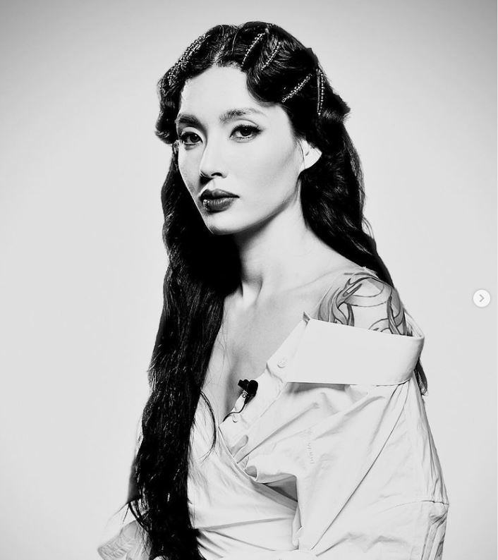  프라우드먼 모니카, 프로필 과거, 학력, 본명
