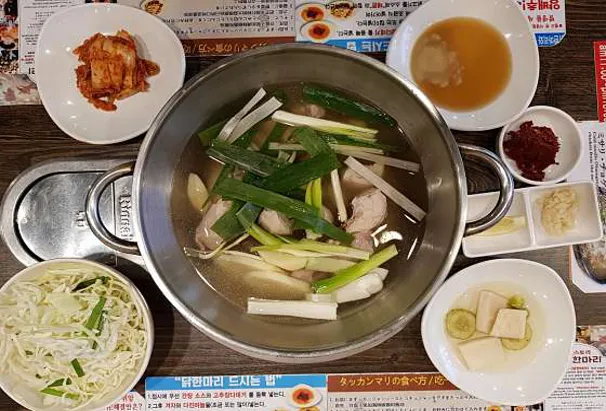 유닭스토리 닭한마리 신촌점