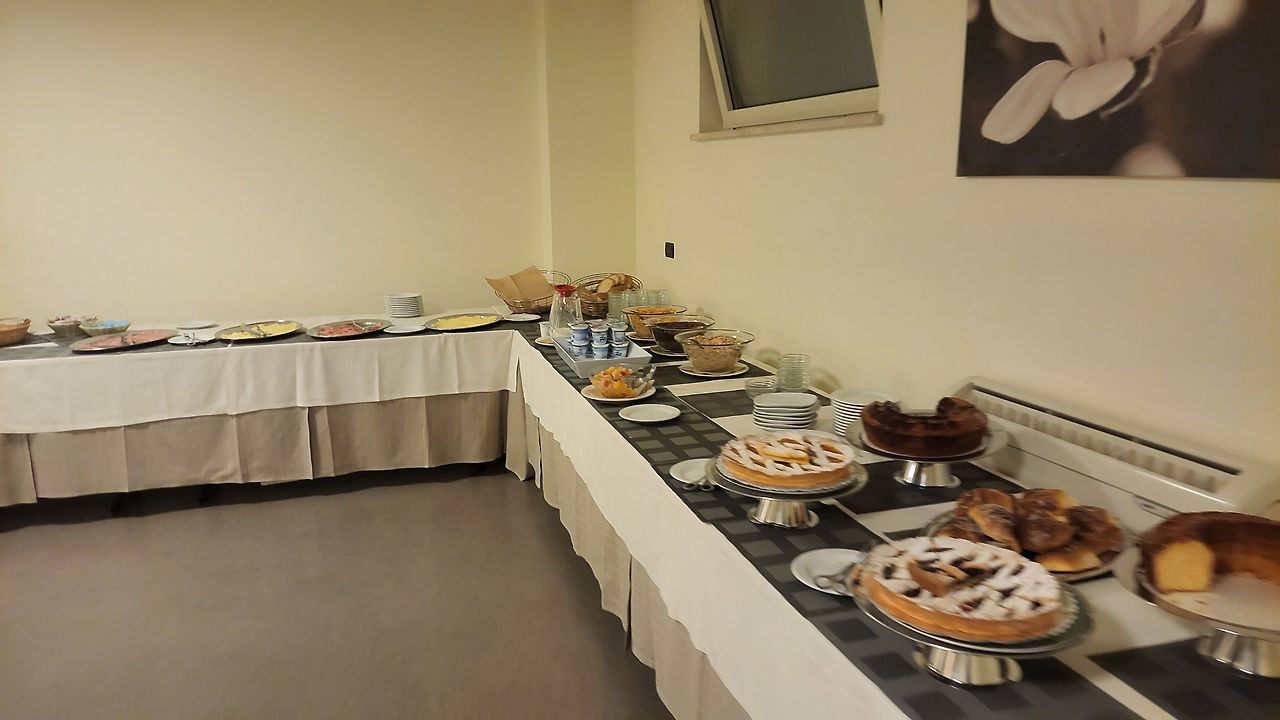 Ardeatina Park Hotel 조식