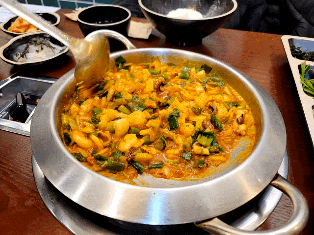 <사위식당 현대백화점 21