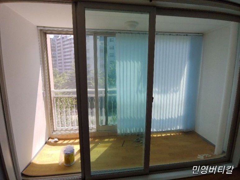 활용하여 고품격! 버티컬 감성 블라인드를 느껴보자! 친환경 자연스러운 재료와 원단을 1