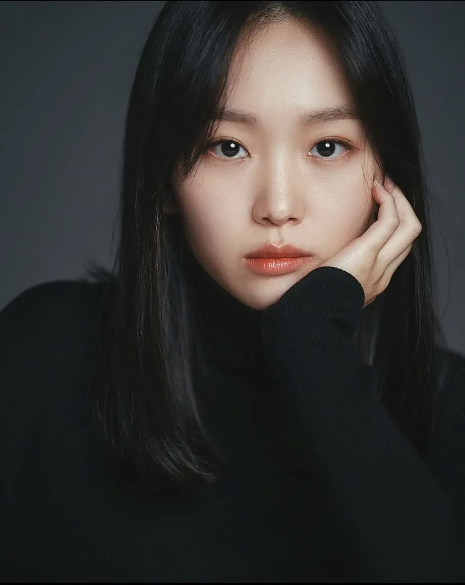 배우 진기주 프로필 나이 키 가족관계 데뷔와 언더커버 하이스쿨 오수아 역 설명_1