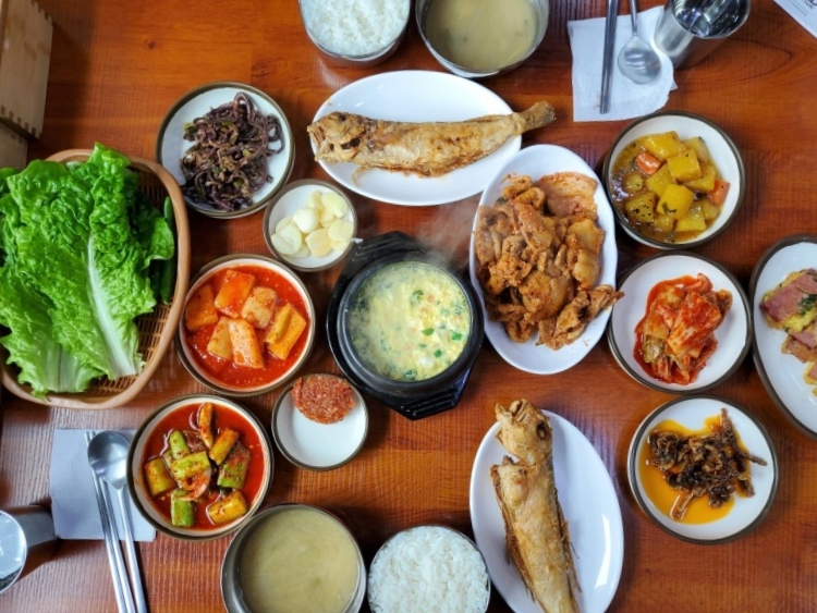 동원아 여행가자 장민호 정동원 제주 애월 맛있는 곳 곽도원 단골 현지인 추천 제육볶음과 겉바속촉 옥돔구이 백반 맛집 추천