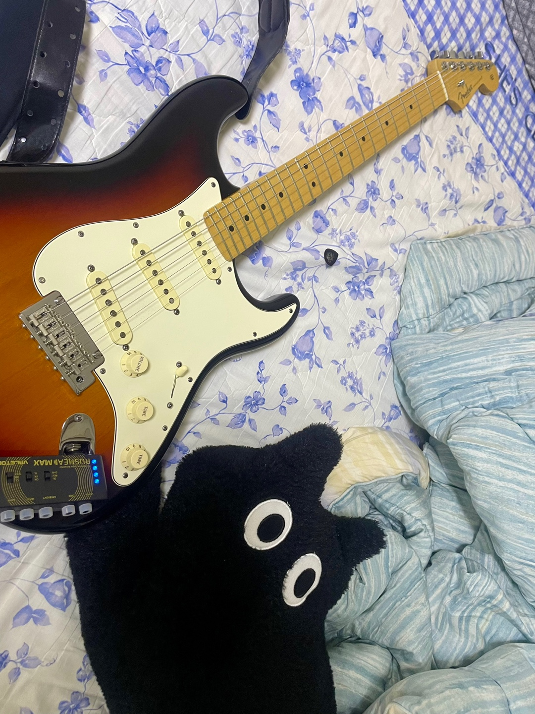  Fender