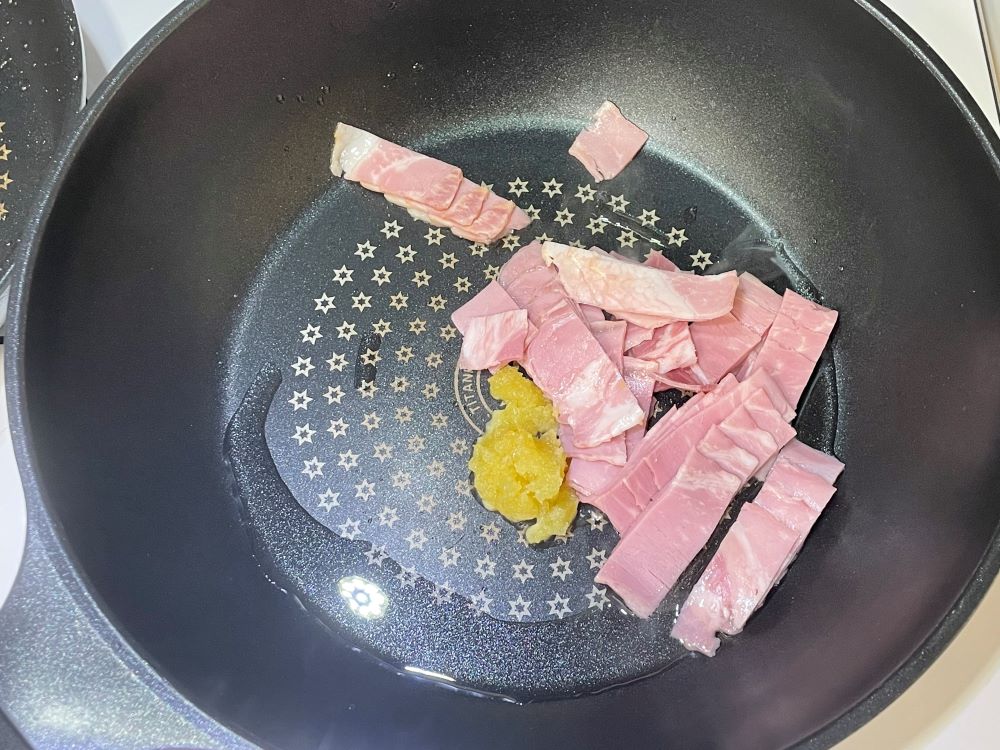 시금치 베이컨 볶음