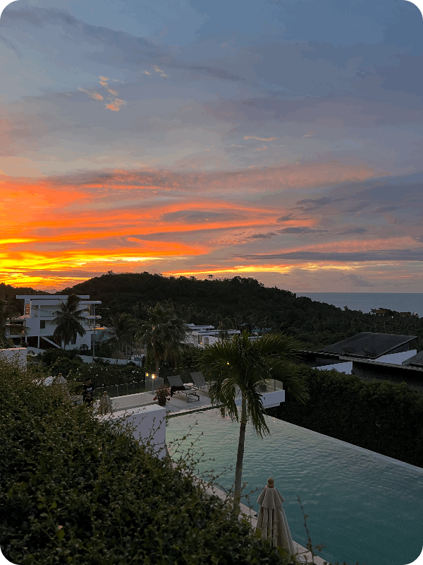 コサムイの贅沢なリゾート体験 – Code Samui ホテル宿泊レビュー 🏝️