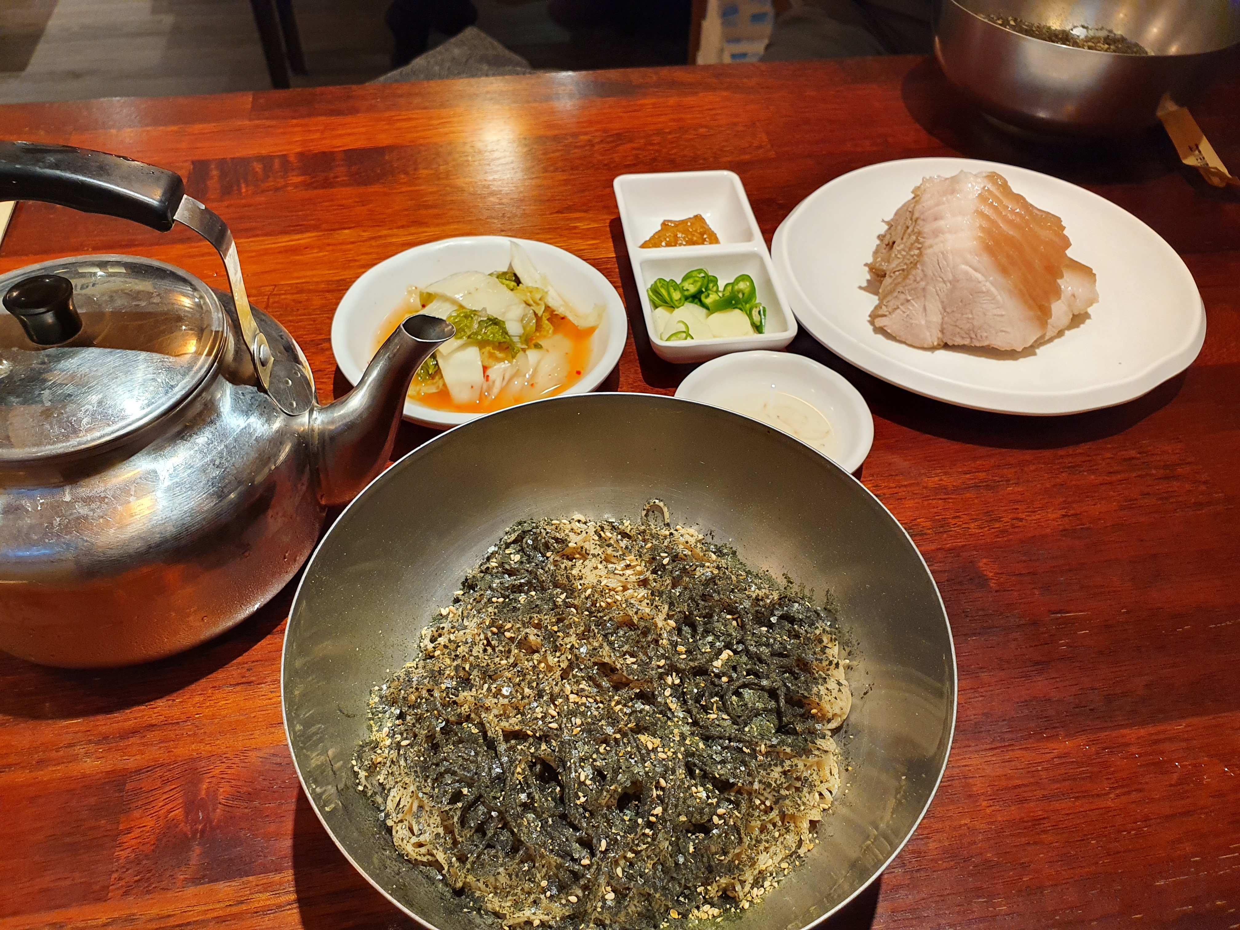  용인 들기름 막국수가 유명한 고기리막국수 장원막국수