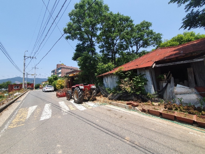 논산지원2022타경766 본건 남서측에서 촬영 