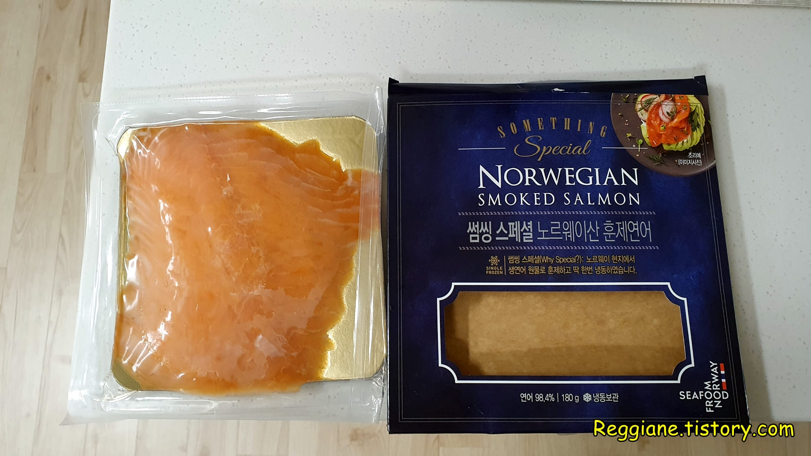  이마트 혼술 안주 '썸씽스페셜 훈제연어' 소주 두 병 정도는...?