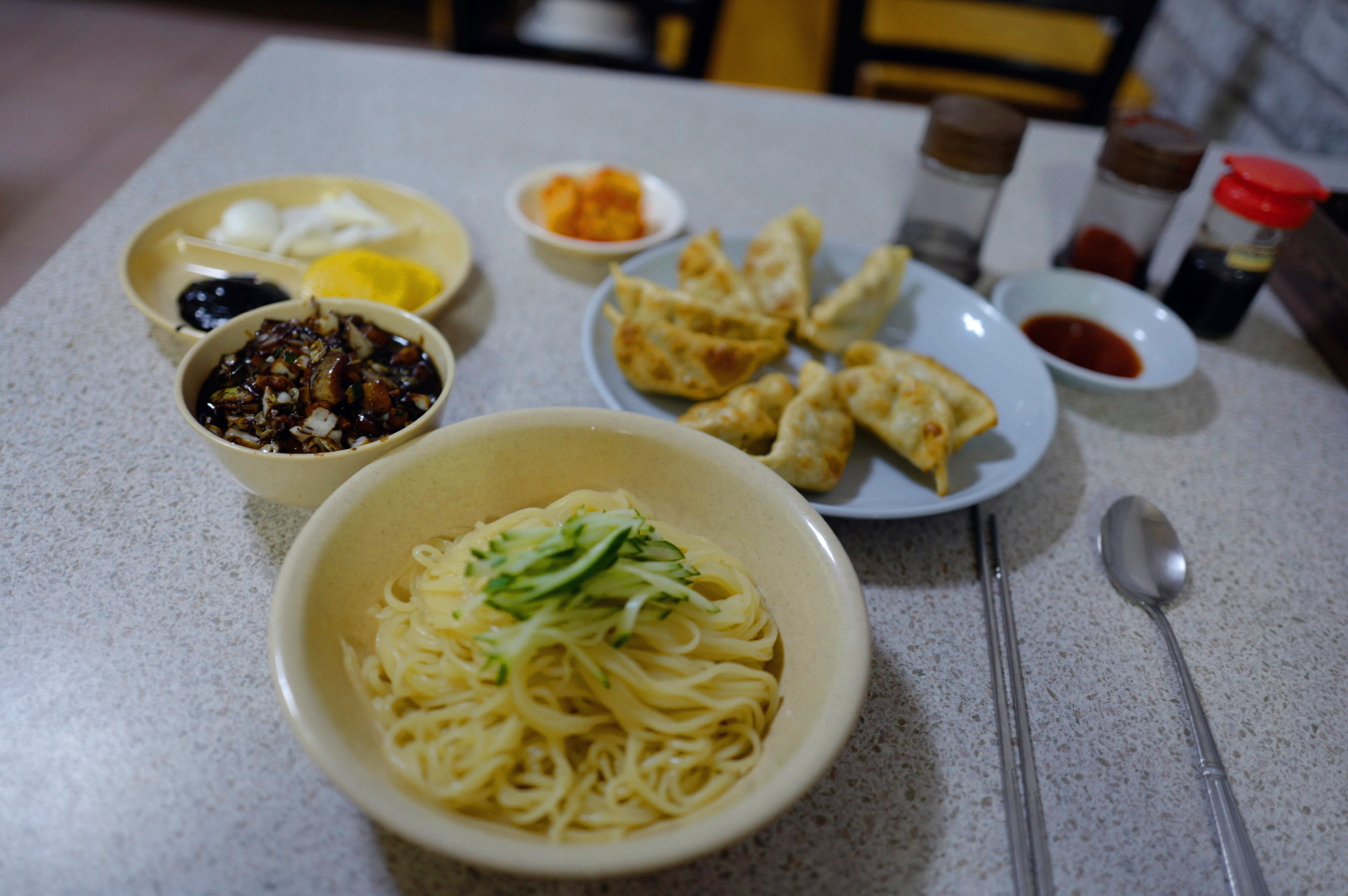 대전 여행 중식 자장면 탕수육 헬로 맛집 홍운장식당