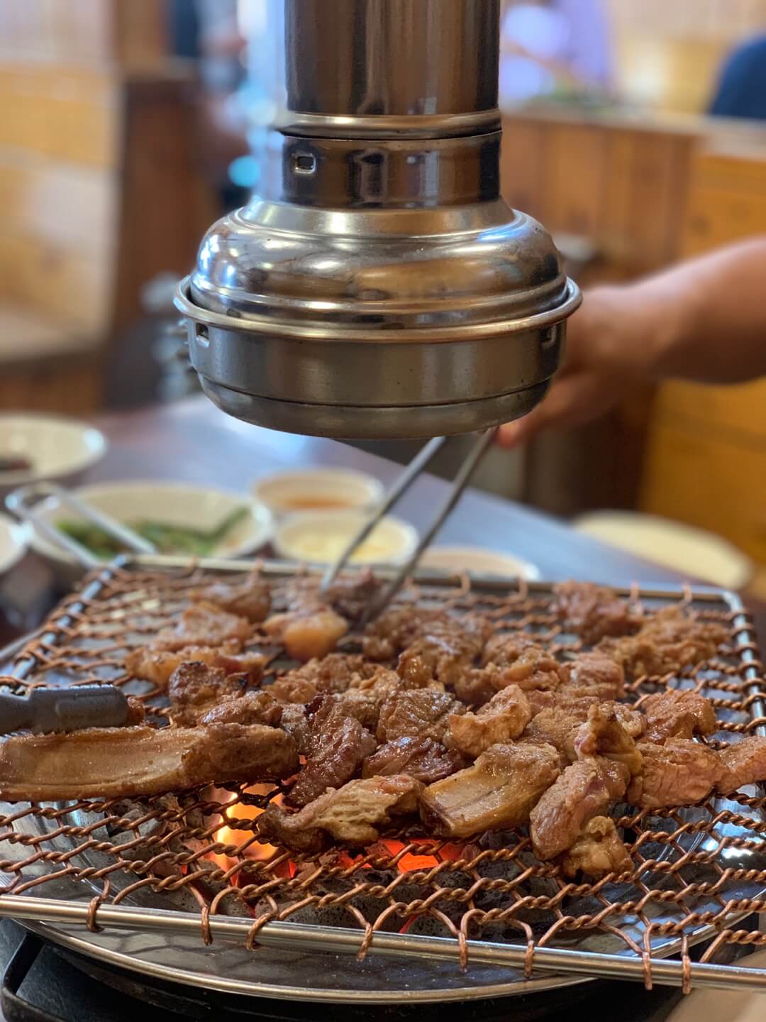 돼지갈비-정식-굽는-사진