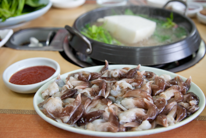  감칠맛이 일품인 새조개