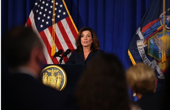  쿠오모 전 뉴욕 주지사, 군사법원에 회부 예정 Military Arrests Andrew Cuomo