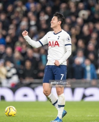  "손흥민, EPL 101호골 기록하며 2경기 연속골.. 토트넘이 본머스전 역전패"