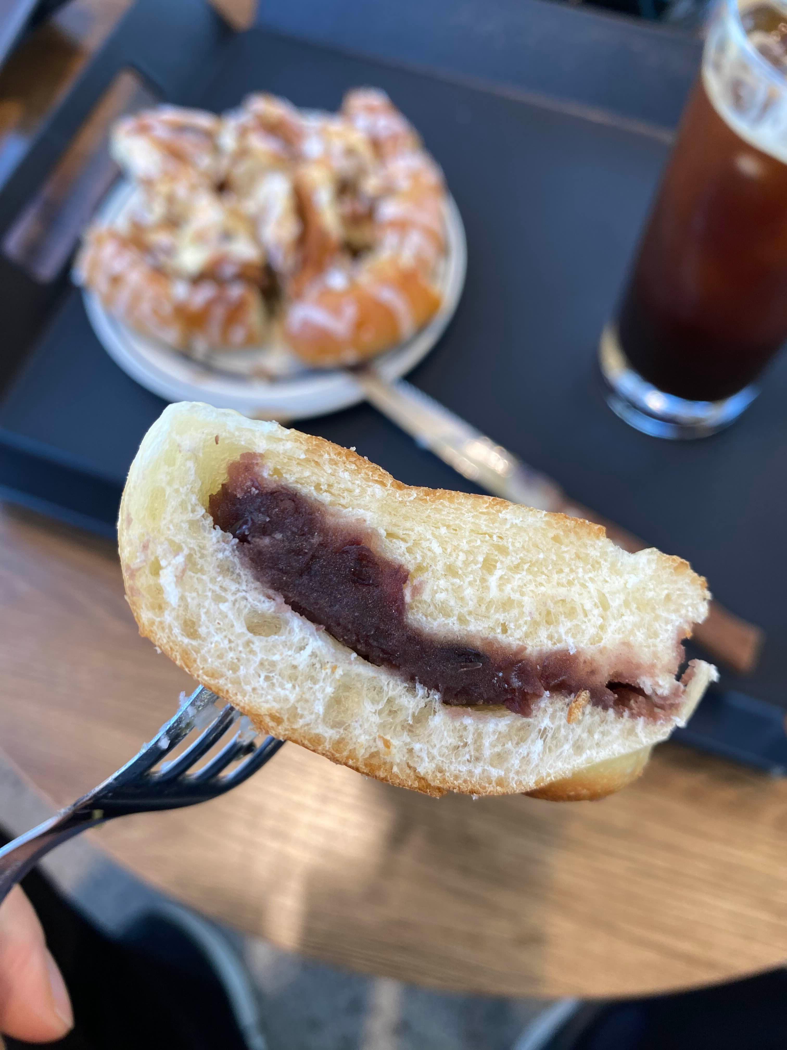 마지카운티 빵 단면