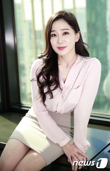 김하영 다리 프로필 나이 키 결혼 몸매 서프라이즈 배우 유민상 결혼