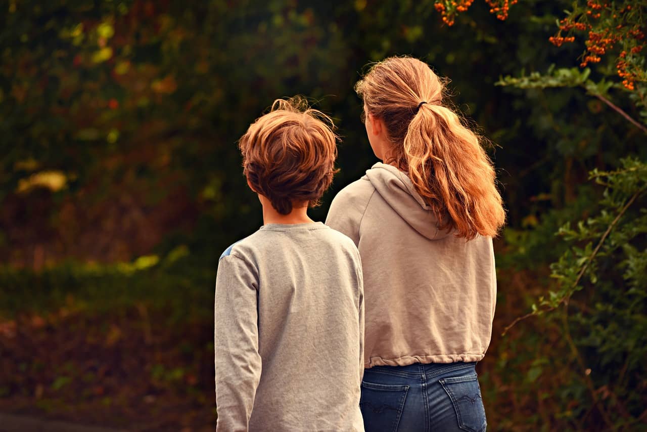 부모의 감정 표현이 어린이에게 미치는 영향: 어린이 심리학 관점