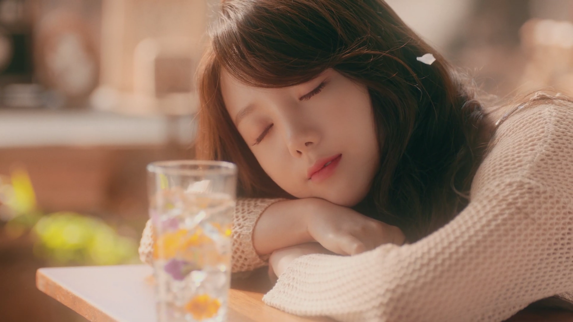  러블리즈 미니6집 Once Upon A Time (Teaser Short Ver.) + 캡쳐