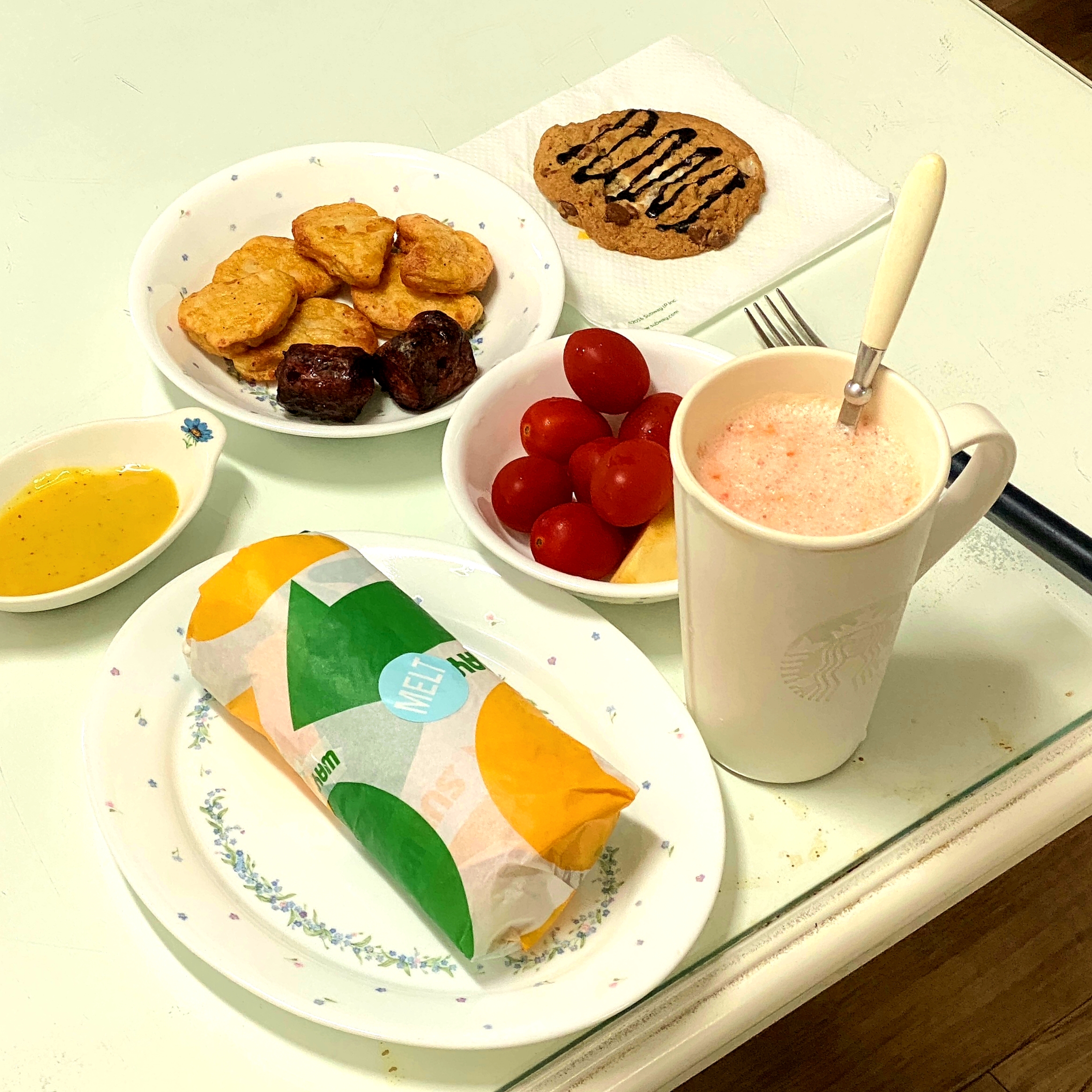  클래식한 아침 식사 써브웨이 멜트 ,백종원표 수박주스