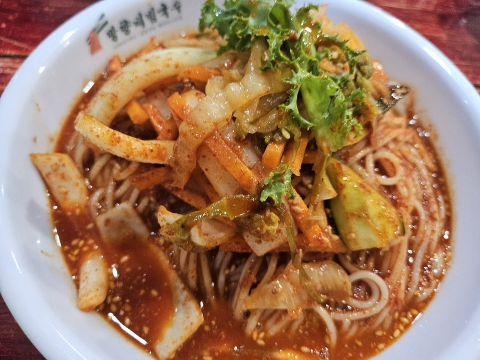 망향비빔국수 이미지