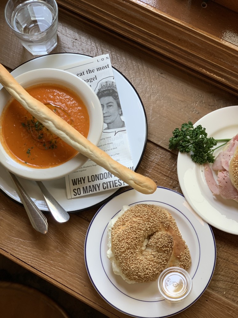 :: 런던베이글뮤지엄 안국 카페 15