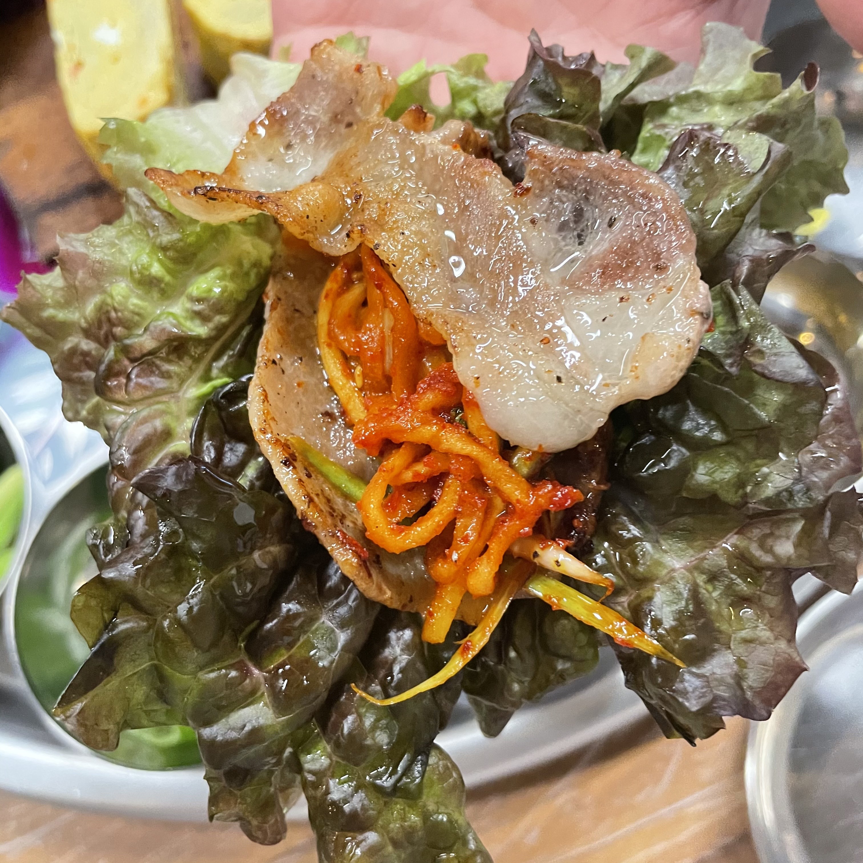 [홍대고기맛집] '88로타집' 레트로한 감성과 같이 먹는 냉동삼겹살.
