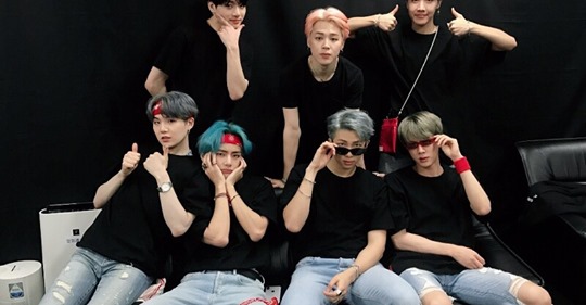  한명만 봐도 빛나지만 7명이 모여야 더 빛난다는 방탄소년단