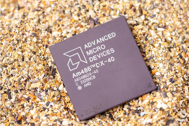  AMD: 주요 감정 변화