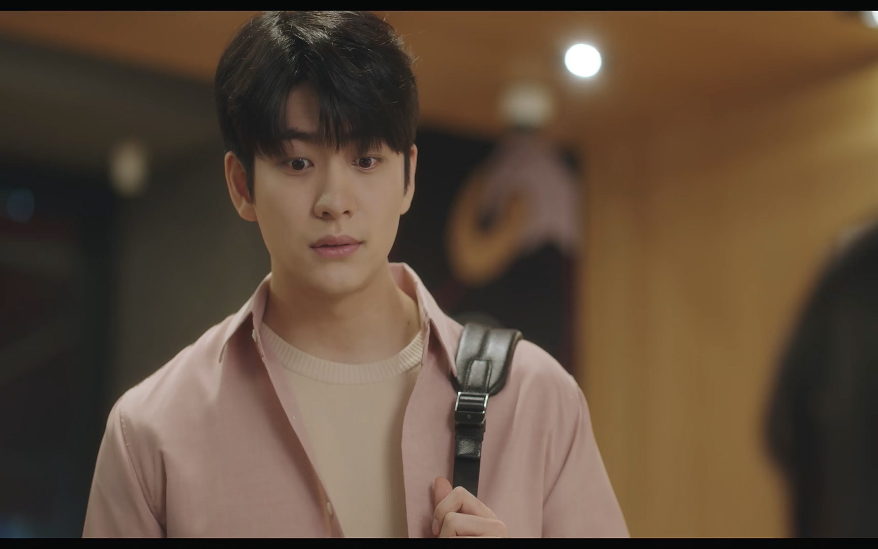 이상한 변호사 우영우.E9p.NF.WEB-DL.AAC.H264-With.mp4_20220814_164739.727.jpg