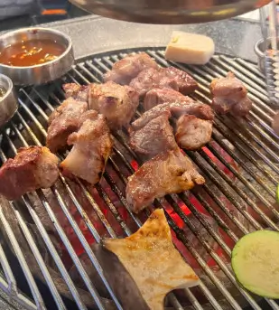 오늘N 분당 특수부위 돼지고기 전문점 판교돈