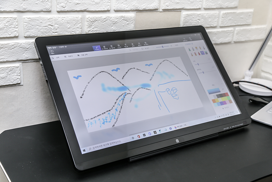 액정태블릿 웹툰 작가를 준비한다면 추천!● 27형 대화면 터치 모니터 "창은테크" 6