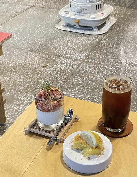 낭만커피숍 이미지