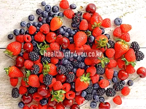 치매에 좋은 음식 - 딸기