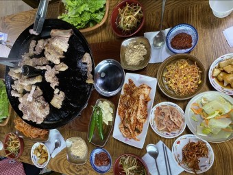 돼지생갈비 다슬기