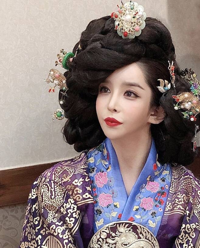  한국에서 가장 성공한 트랜스잰더 하리수