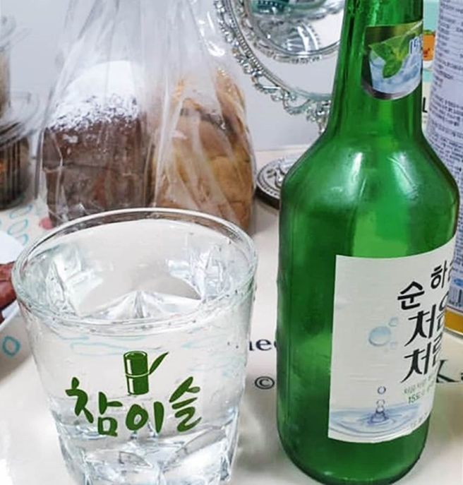 소주한잔 이미지