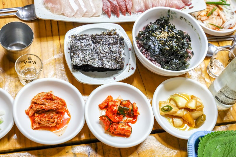자리돔횟집 이미지