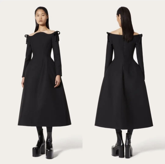판도라-이지아-발렌티노-블랙-드레스